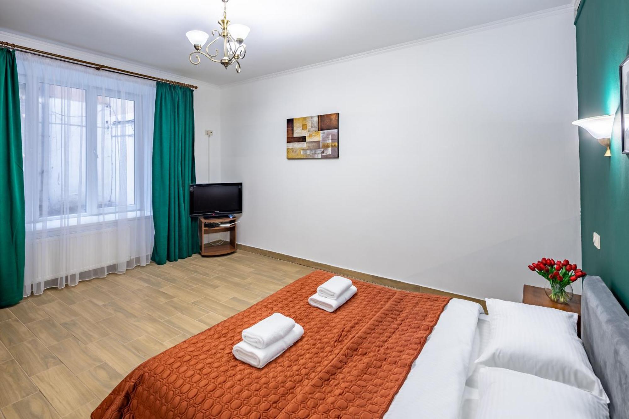 Complex Of Central Apartments Lviv Extérieur photo